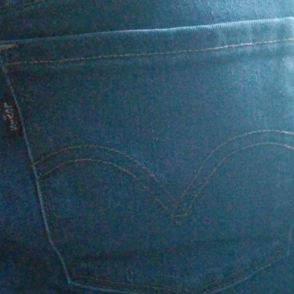 LEVIS NWT 6m straight leg - Picture 3 of 6